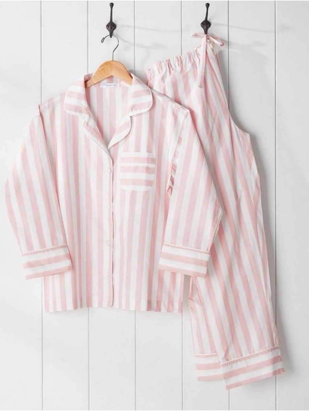 ISO Serena & Lily Beach Club Pajama Set in L or XL